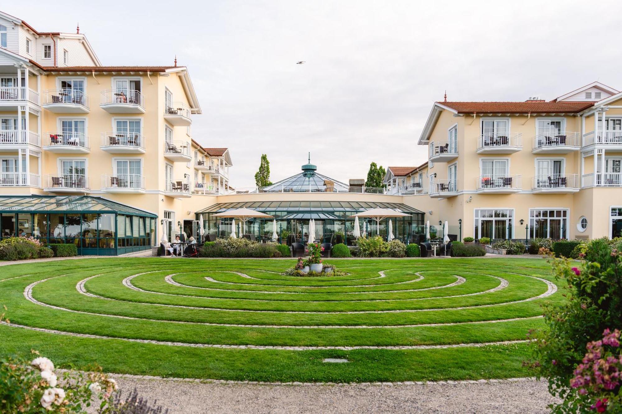 A-Rosa Ostseehotel Ostseebad Kühlungsborn Extérieur photo